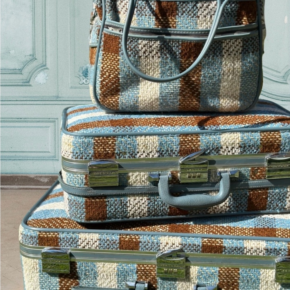 Authentic Skyway 3 Piece Vintage Luggage Set - circa 1970